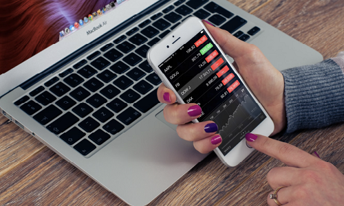 Bloomberg Finance Fundamentals (BFF):
